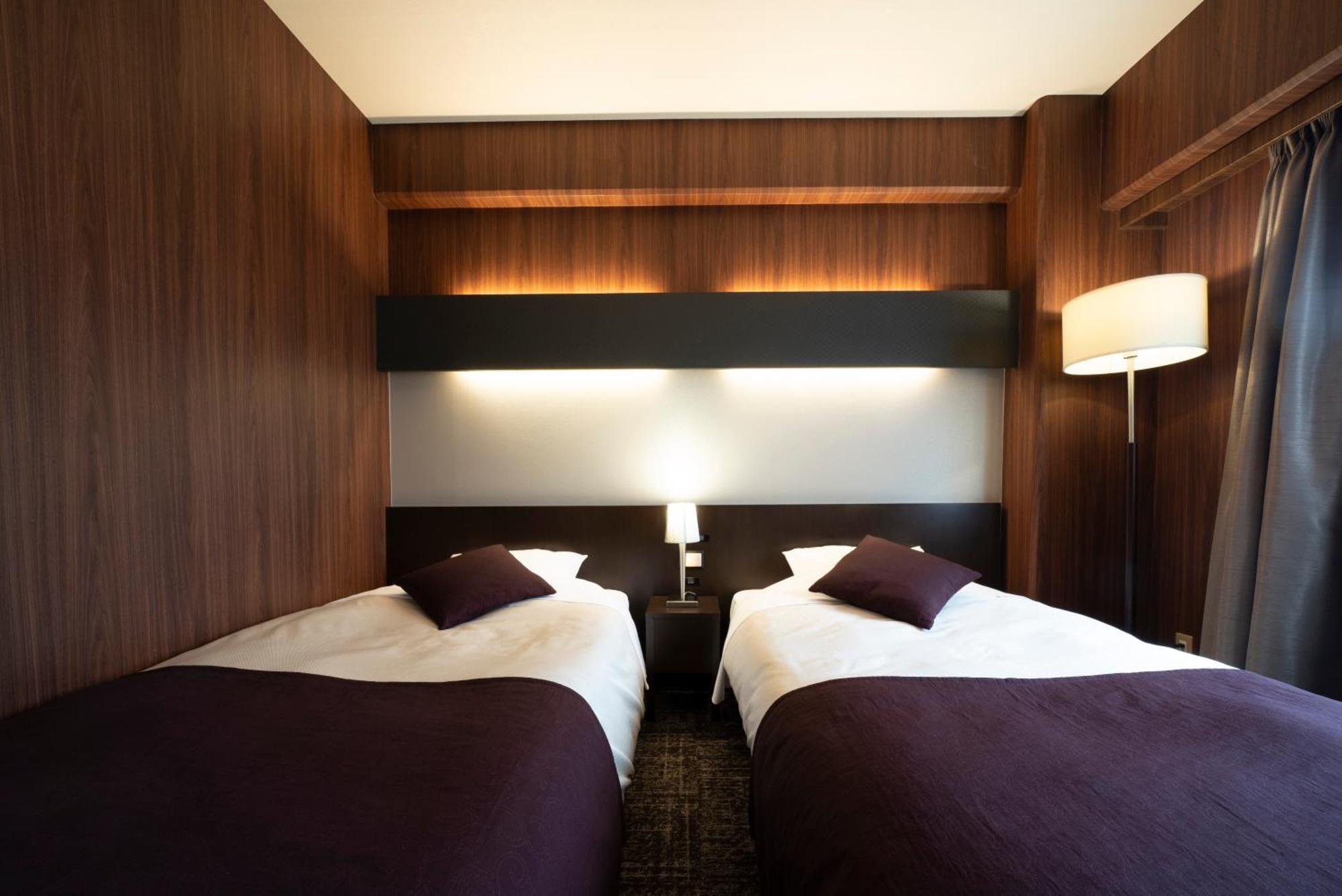 Hotel Binario Umeda Осака Екстериор снимка