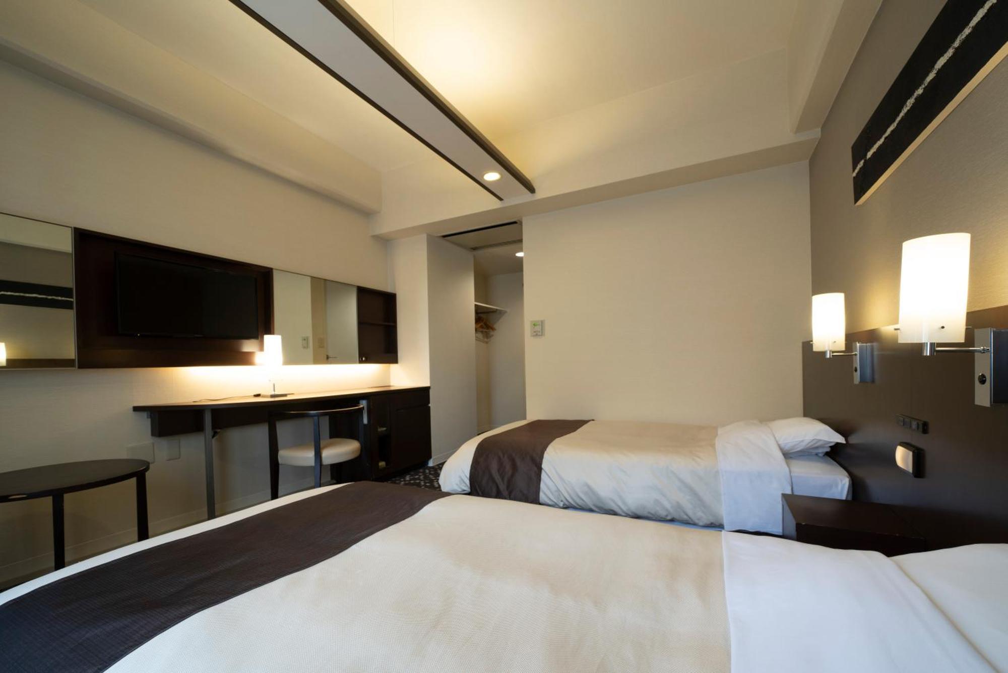 Hotel Binario Umeda Осака Екстериор снимка
