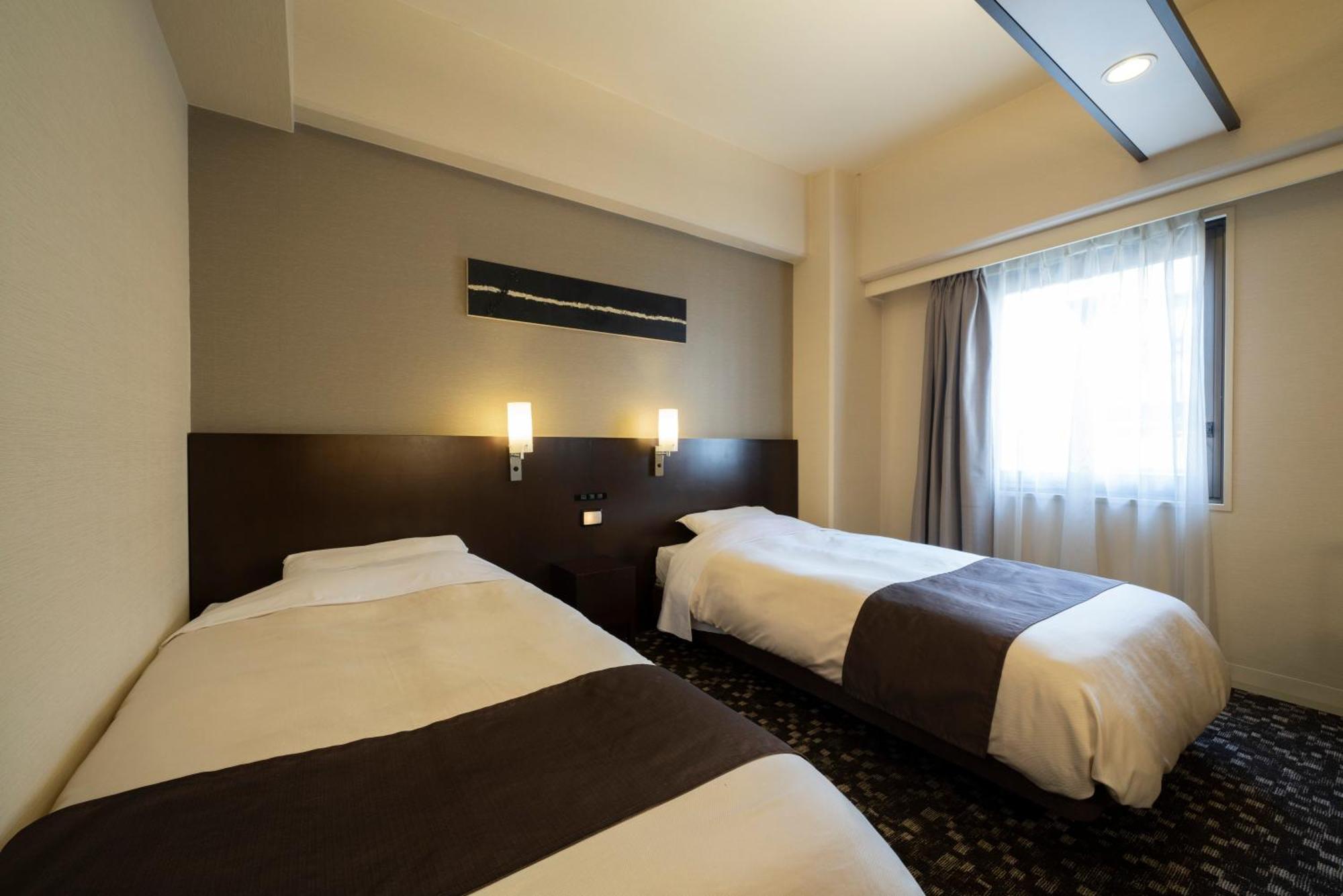 Hotel Binario Umeda Осака Екстериор снимка
