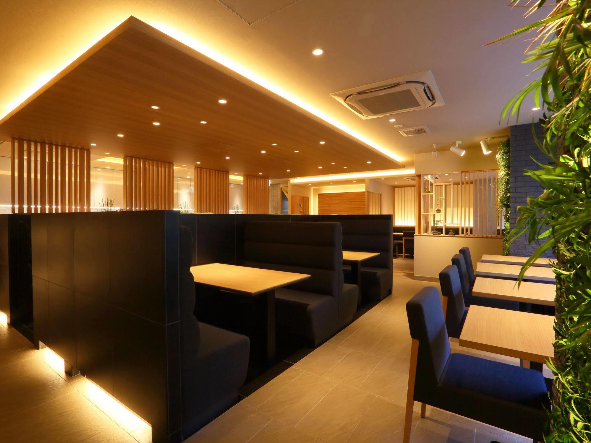 Hotel Binario Umeda Осака Екстериор снимка